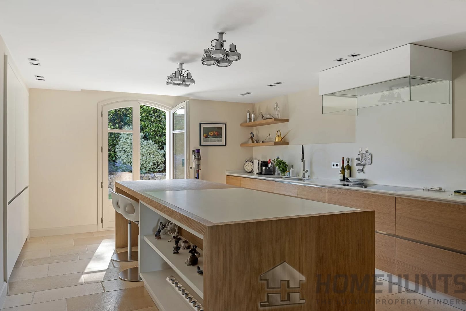 property_HH-15977645-7