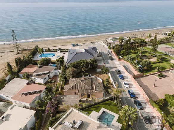 3 Bedroom Villa/House in Marbella 9