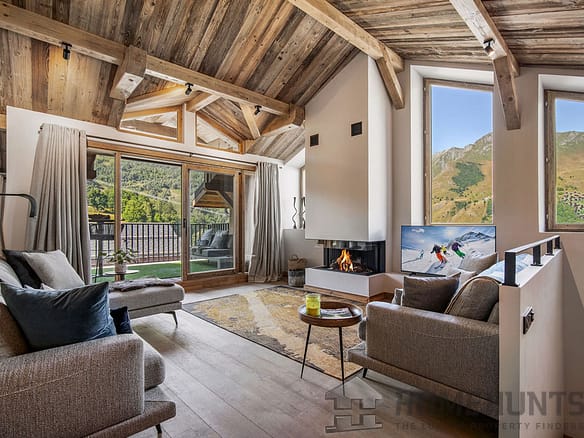 4 Bedroom Chalet in St Martin De Belleville 9