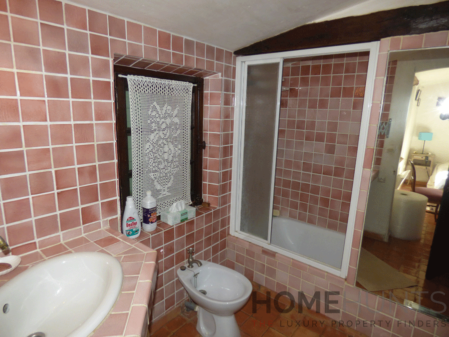 property_HH-15707501-30