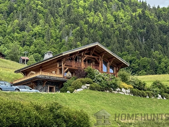 4 Bedroom Chalet in St Nicolas La Chapelle 30