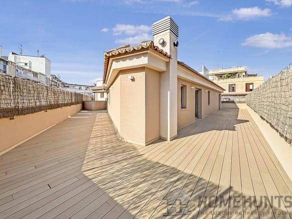 3 Bedroom Apartment in Palma 7