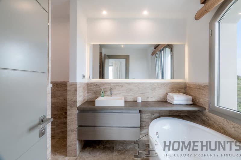 property_HH-16015372-25