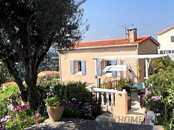 4 Bedroom Villa/House in Nice 7