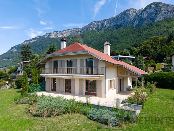 4 Bedroom Villa/House in Veyrier Du Lac 16