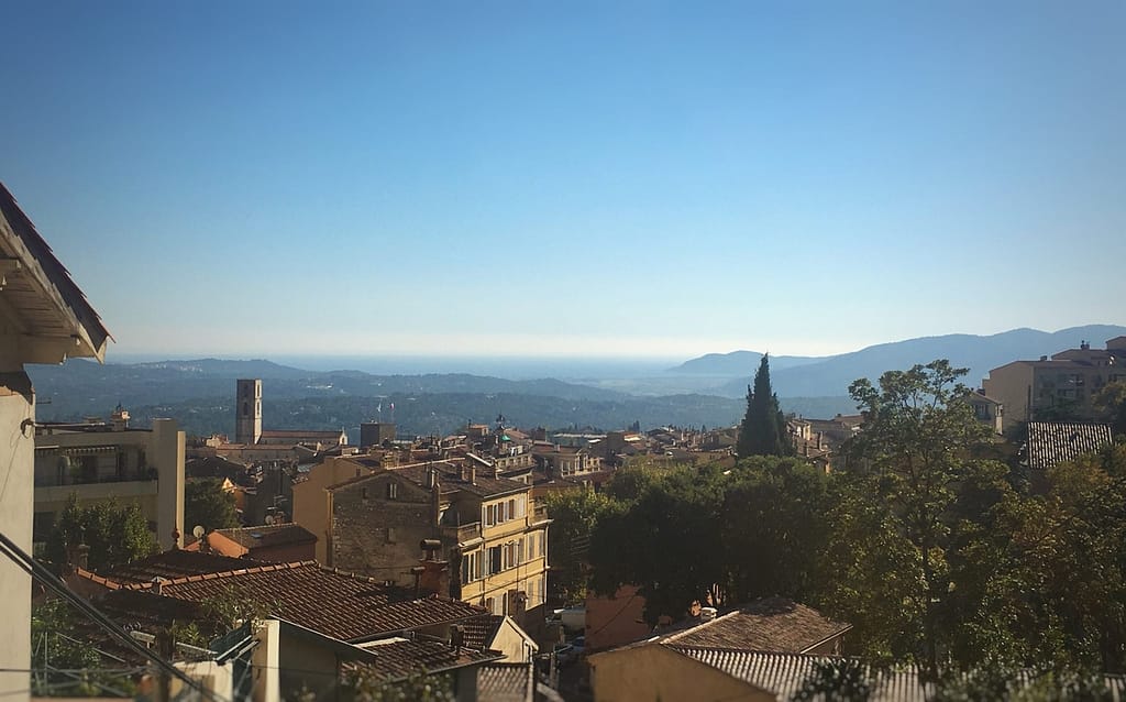 Lancôme Purchase Property in Grasse - World Capital of Perfume 3 Lancôme Purchase Property in Grasse - World Capital of Perfume 1