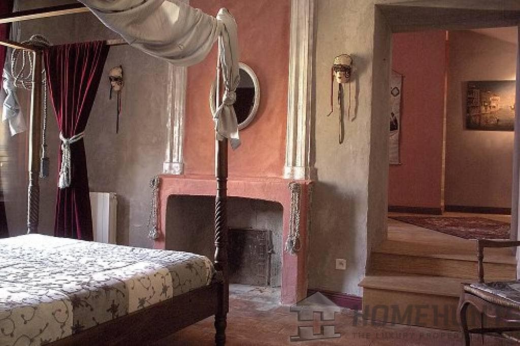 property_HH-14910435-11