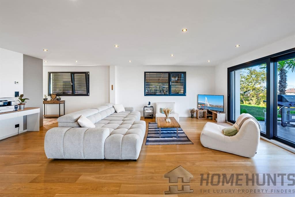 property_HH-15941883-7