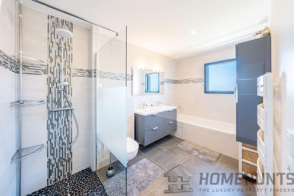 property_HH-15438460-12