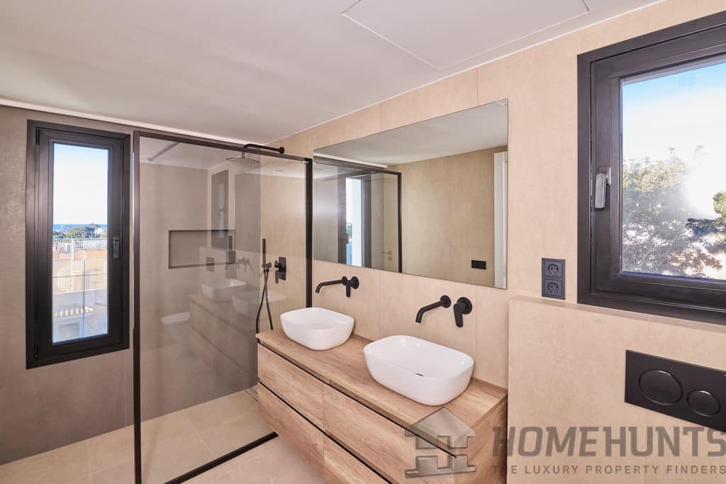 property_HH-15714321-21