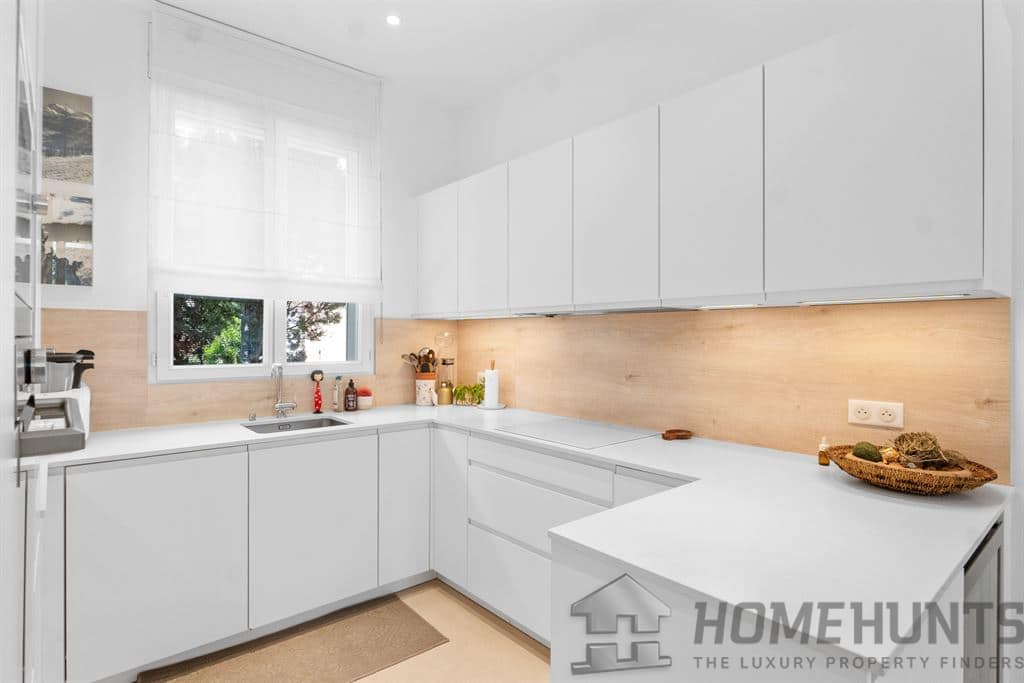 property_HH-15816548-11