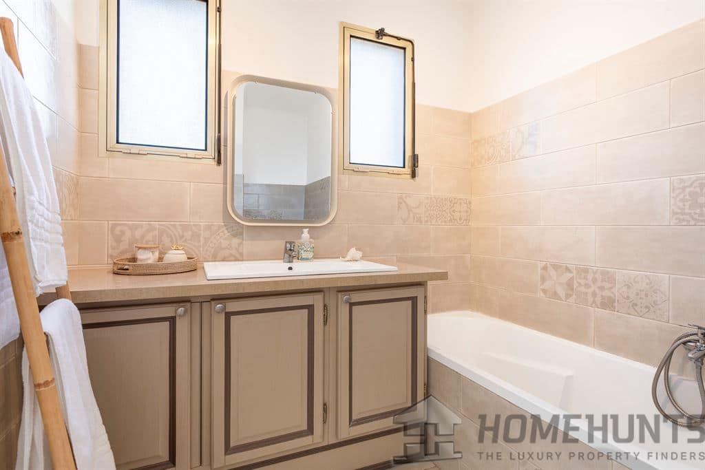 property_HH-15943648-9