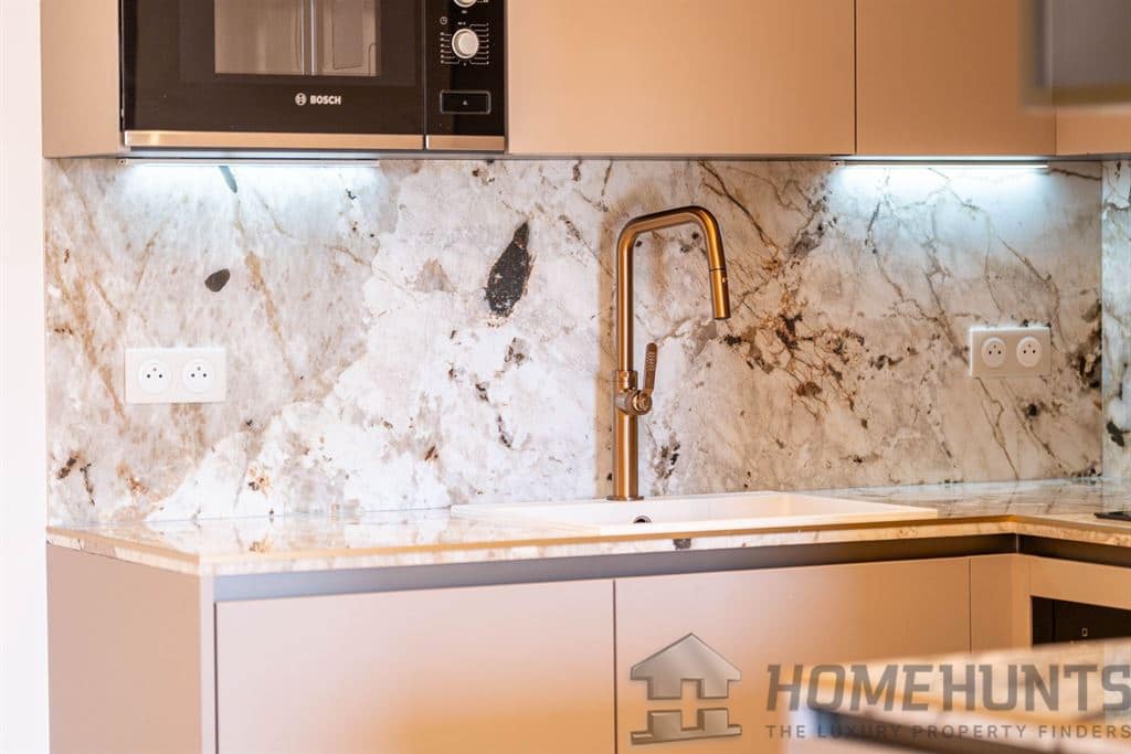 property_HH-15947042-3