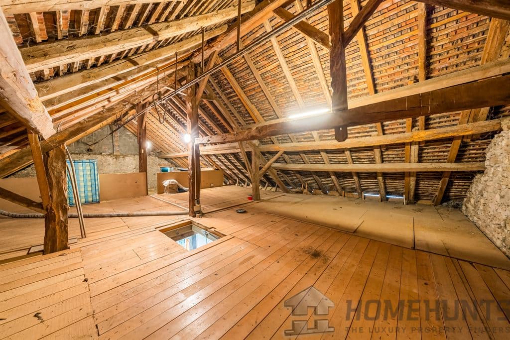 property_HH-15950337-18