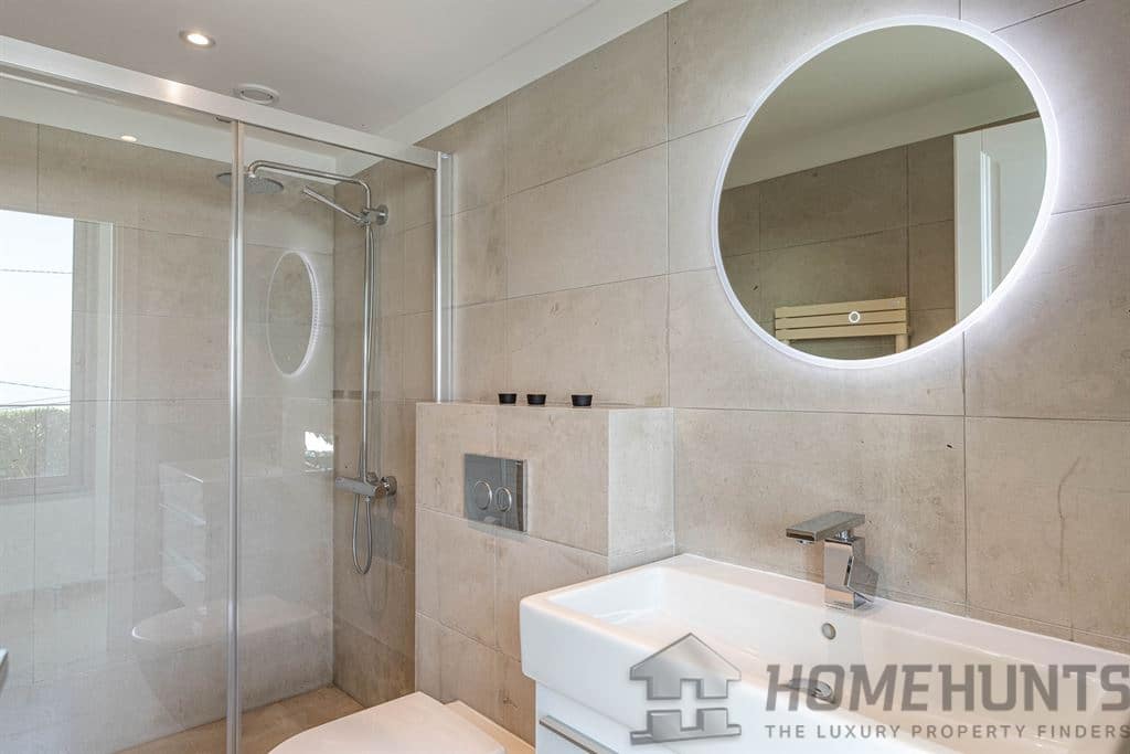 property_HH-15979130-19