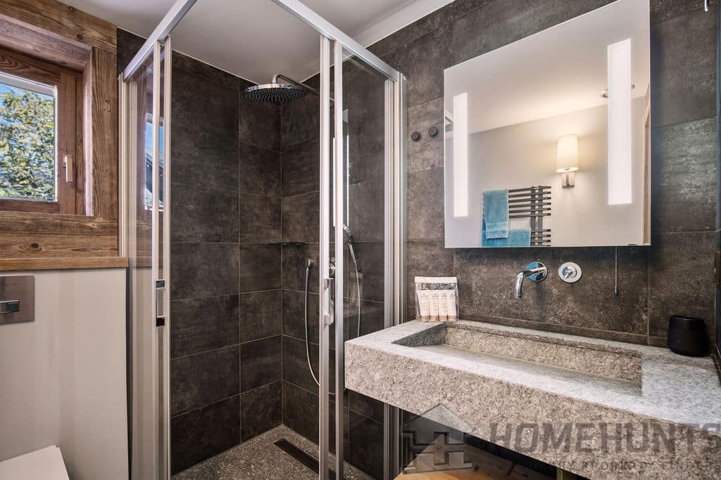 property_HH-15984910-12