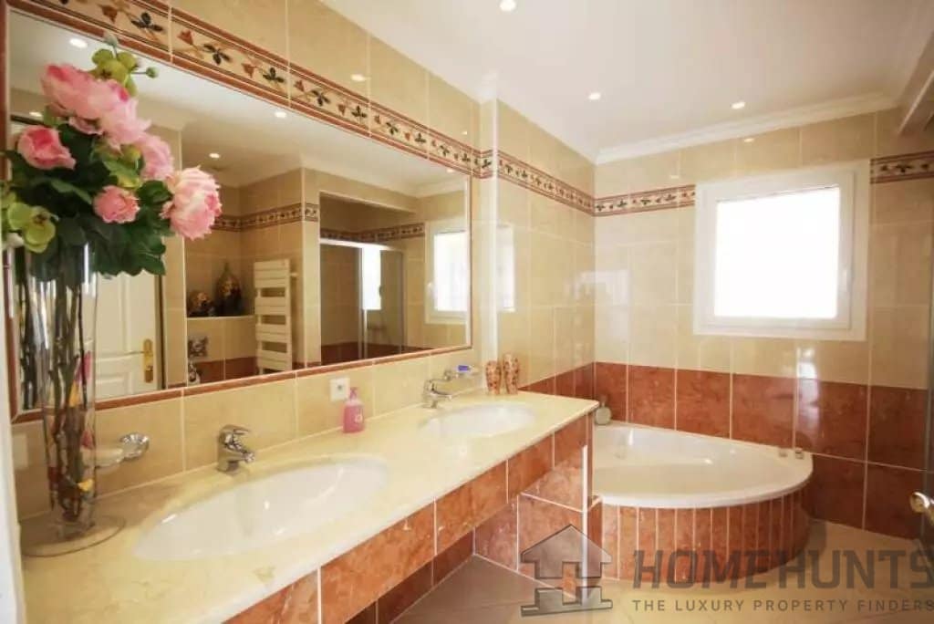 property_HH-15605521-10