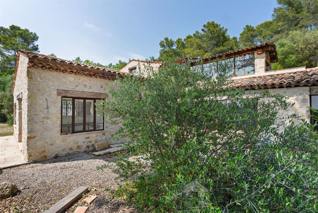 property_HH-15876345-3