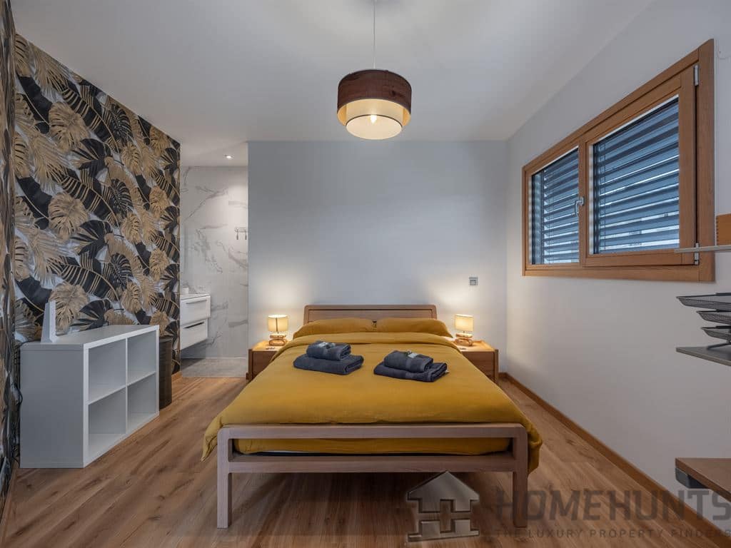 property_HH-15700153-12