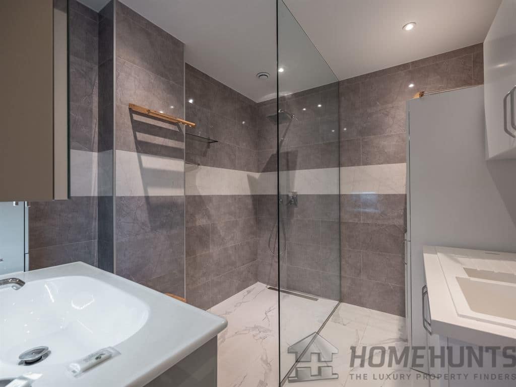 property_HH-15700153-8