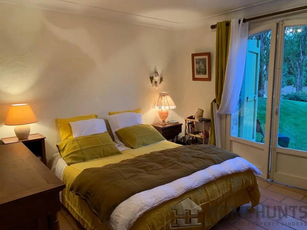 property_HH-15758115-10