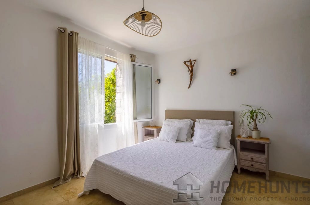 property_HH-15542301-10