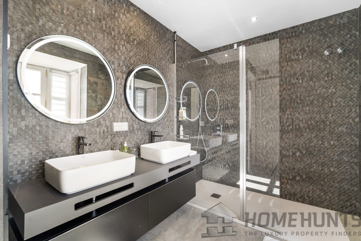 property_HH-15640788-24