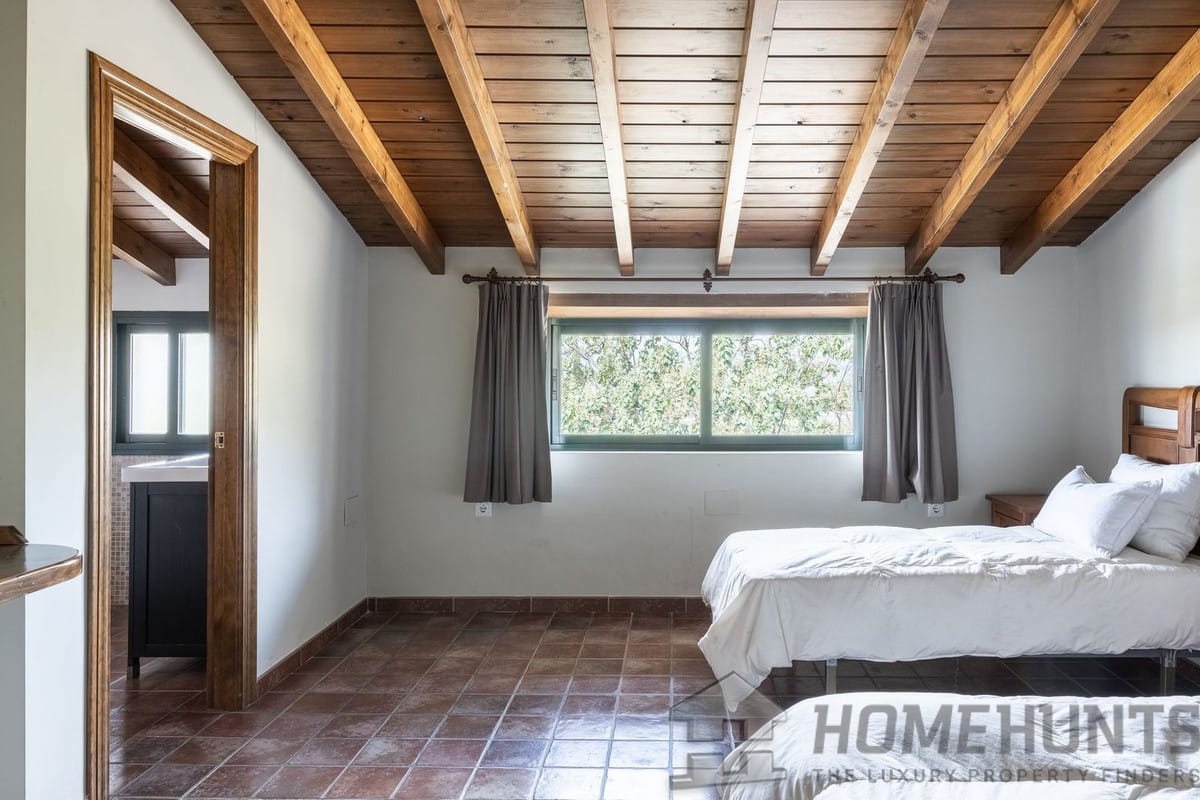 property_HH-15971317-23