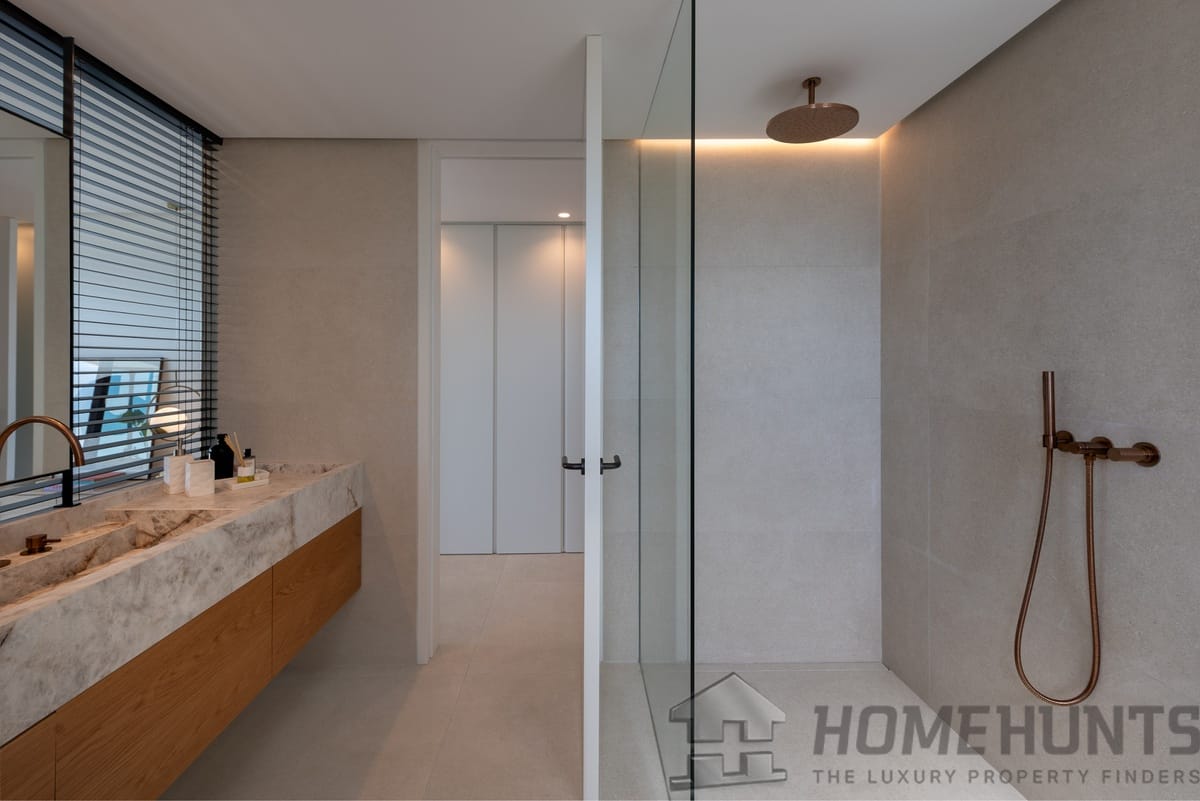 property_HH-15640802-8