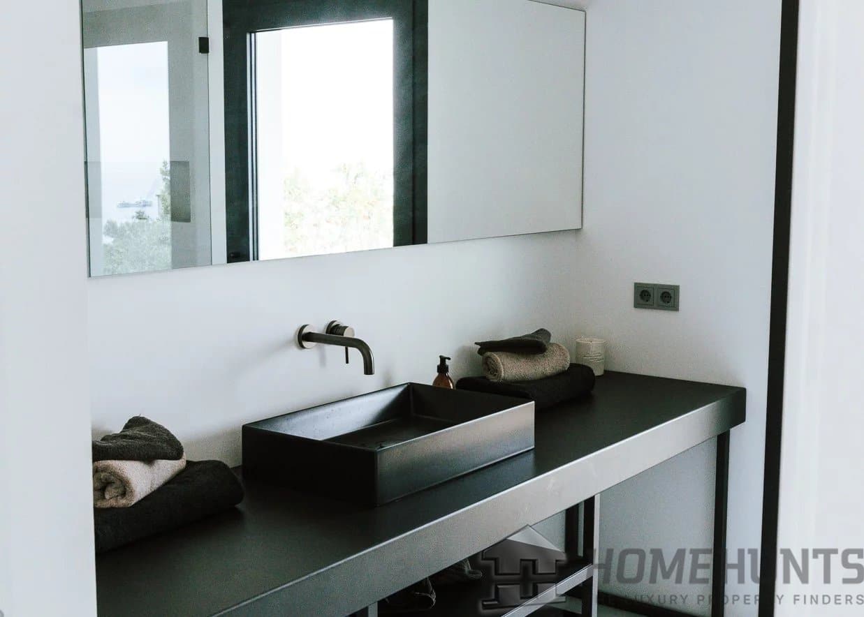 property_HH-15072086-10