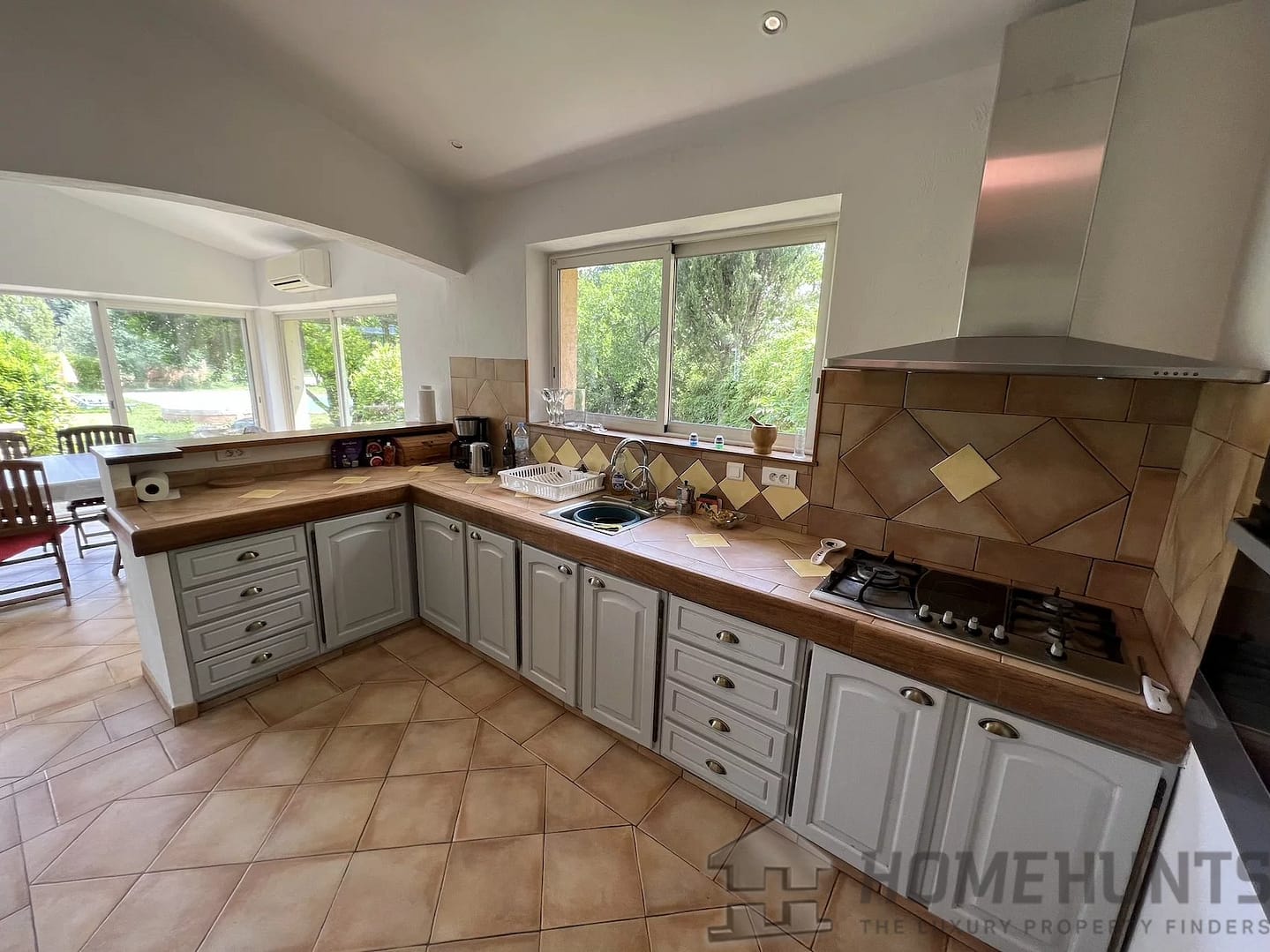 property_HH-15409338-20