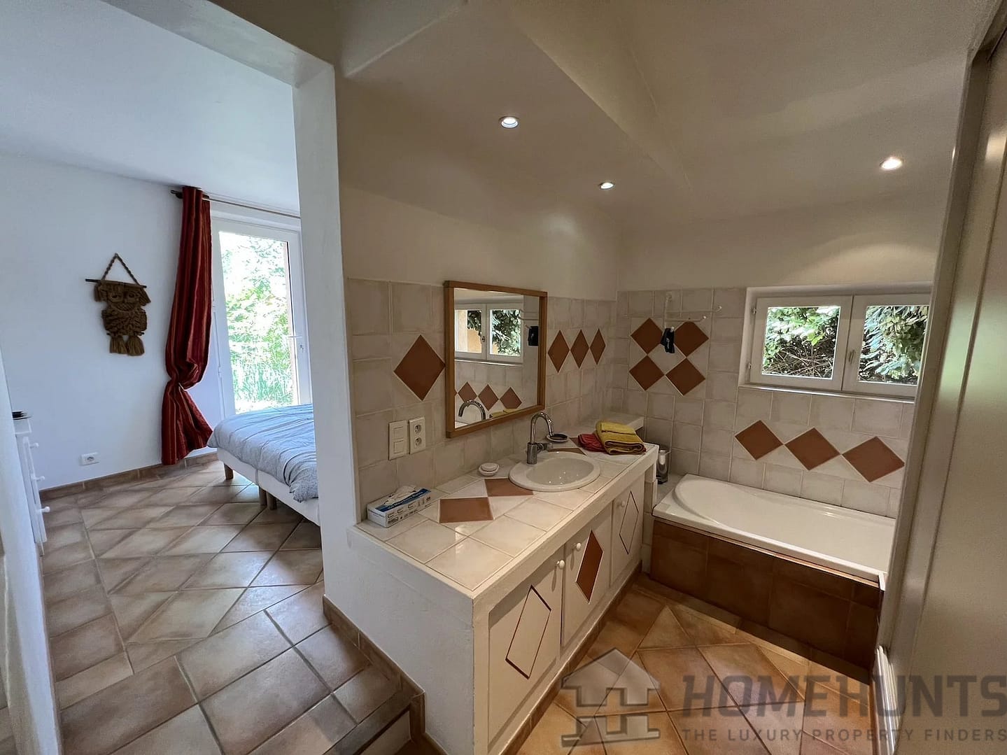 property_HH-15409338-25