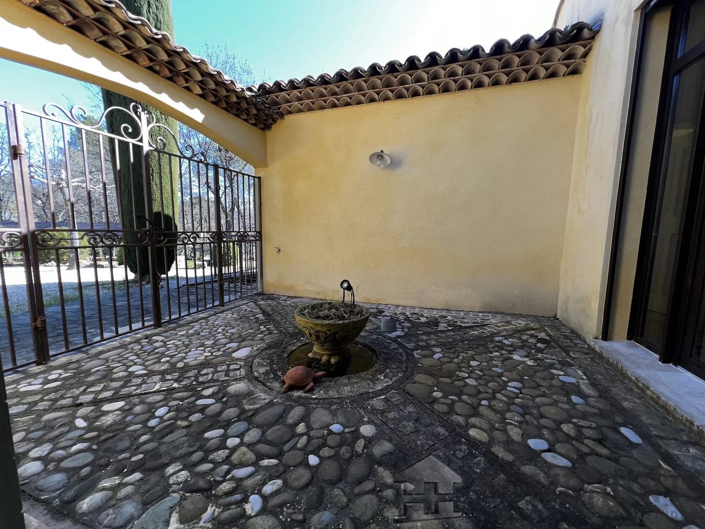 property_HH-15750387-25