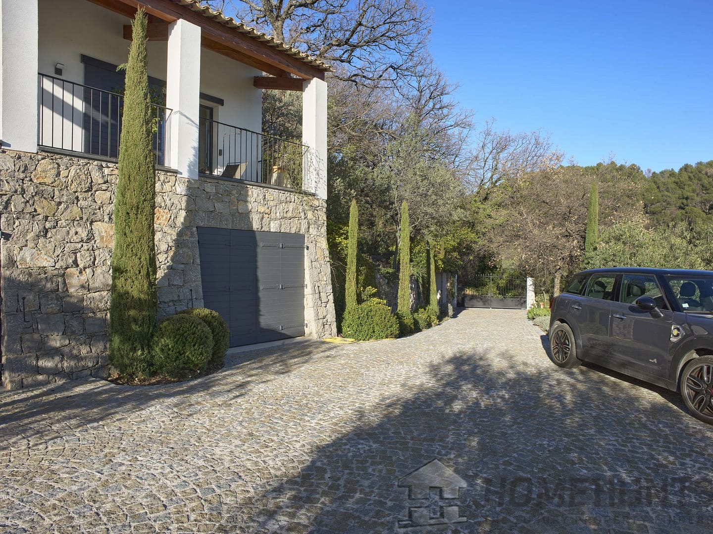 property_HH-14930211-11