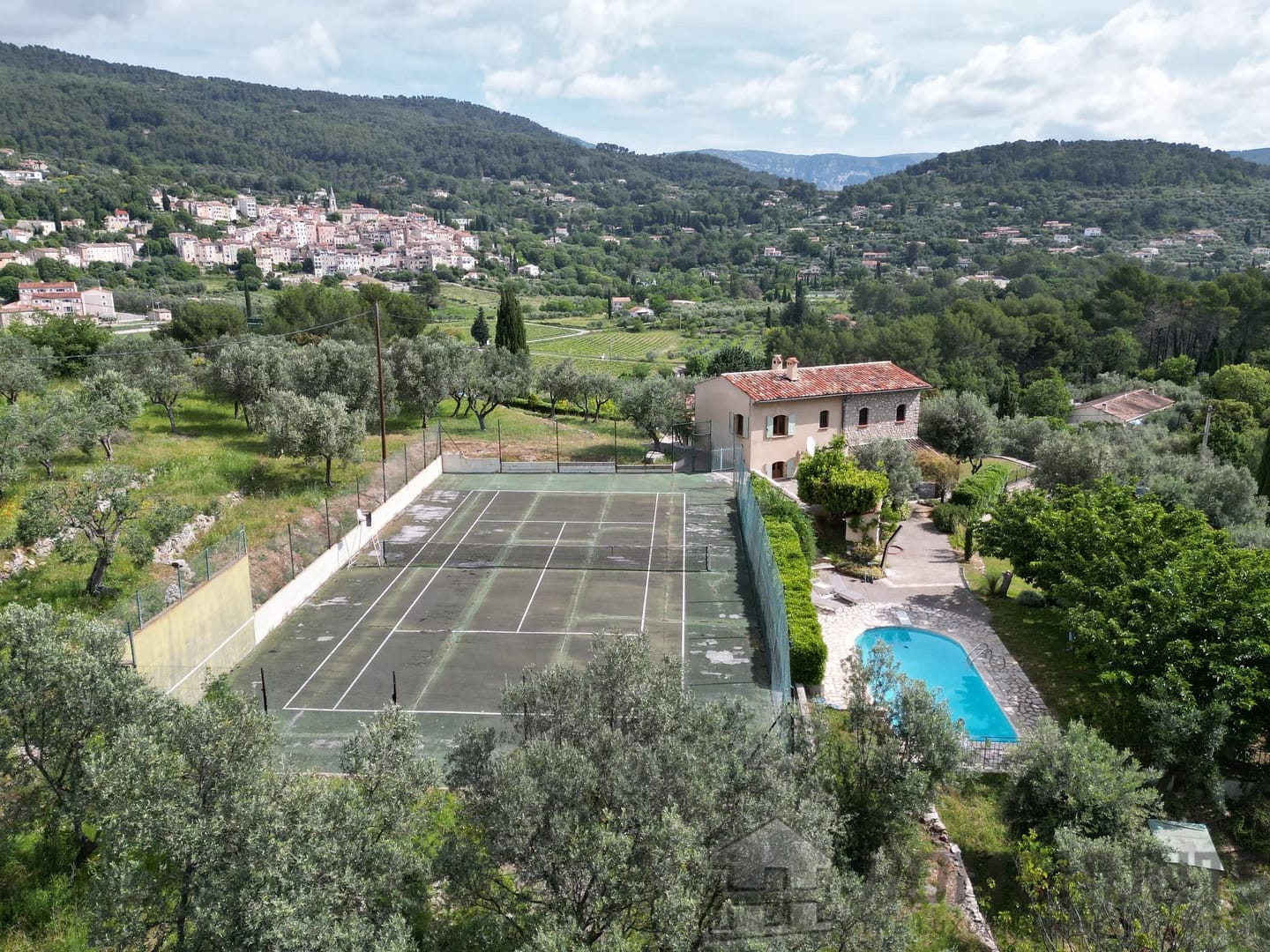 property_HH-15399369-30