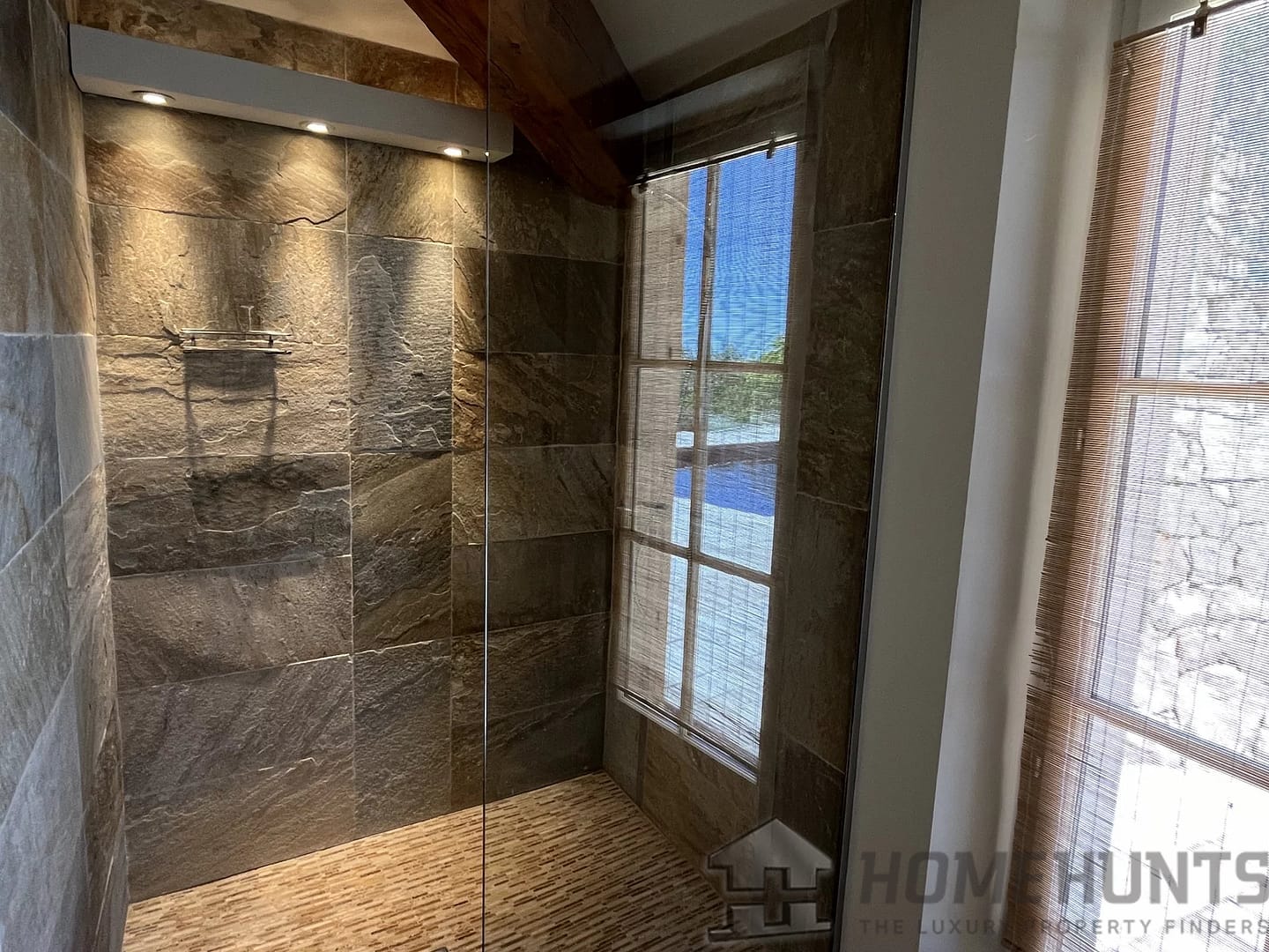 property_HH-15403589-23