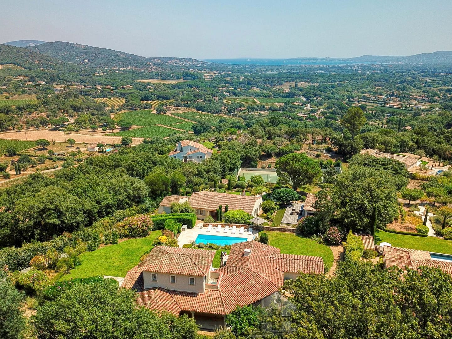 property_HH-14906958-11