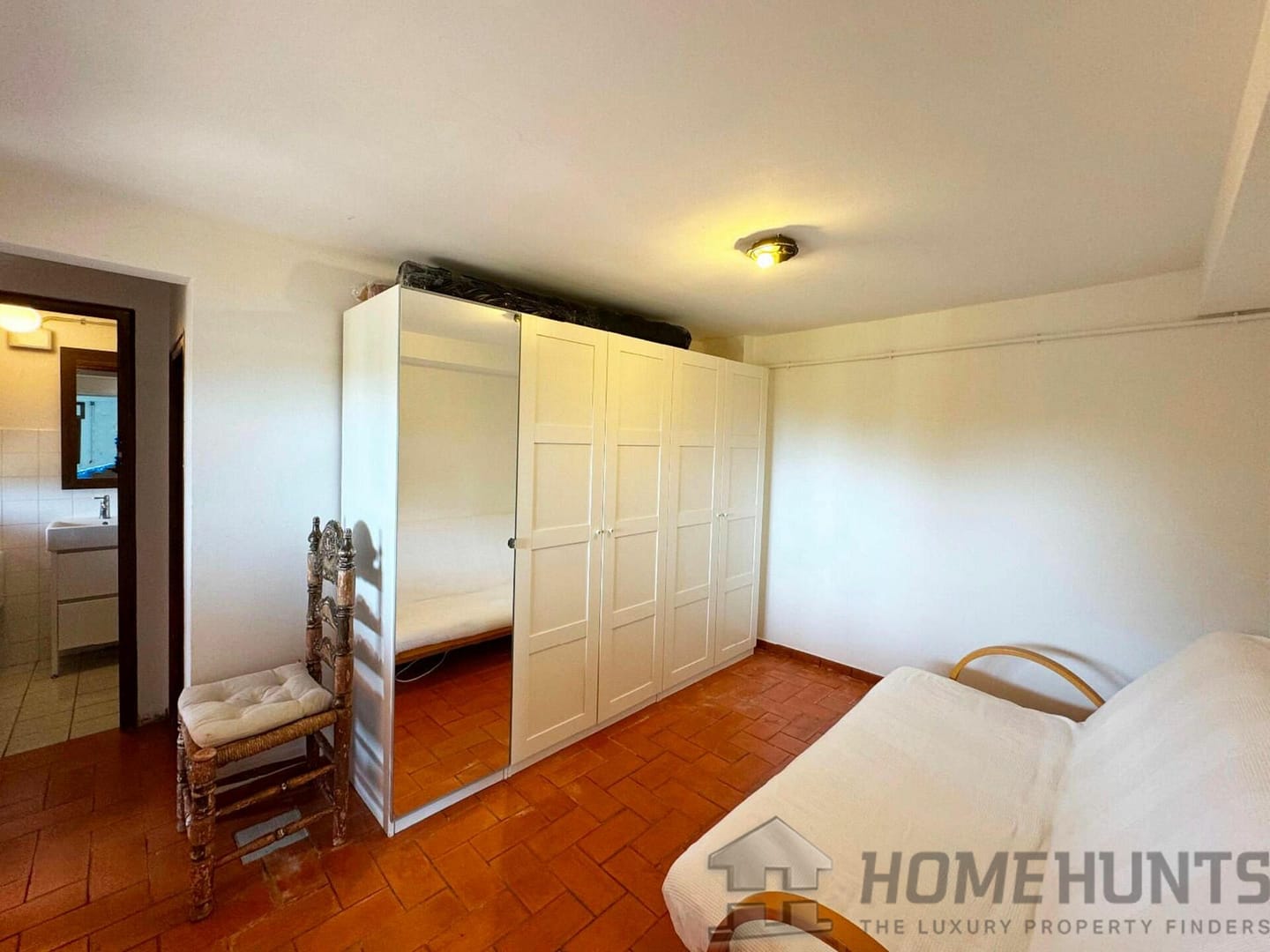 property_HH-15494917-14