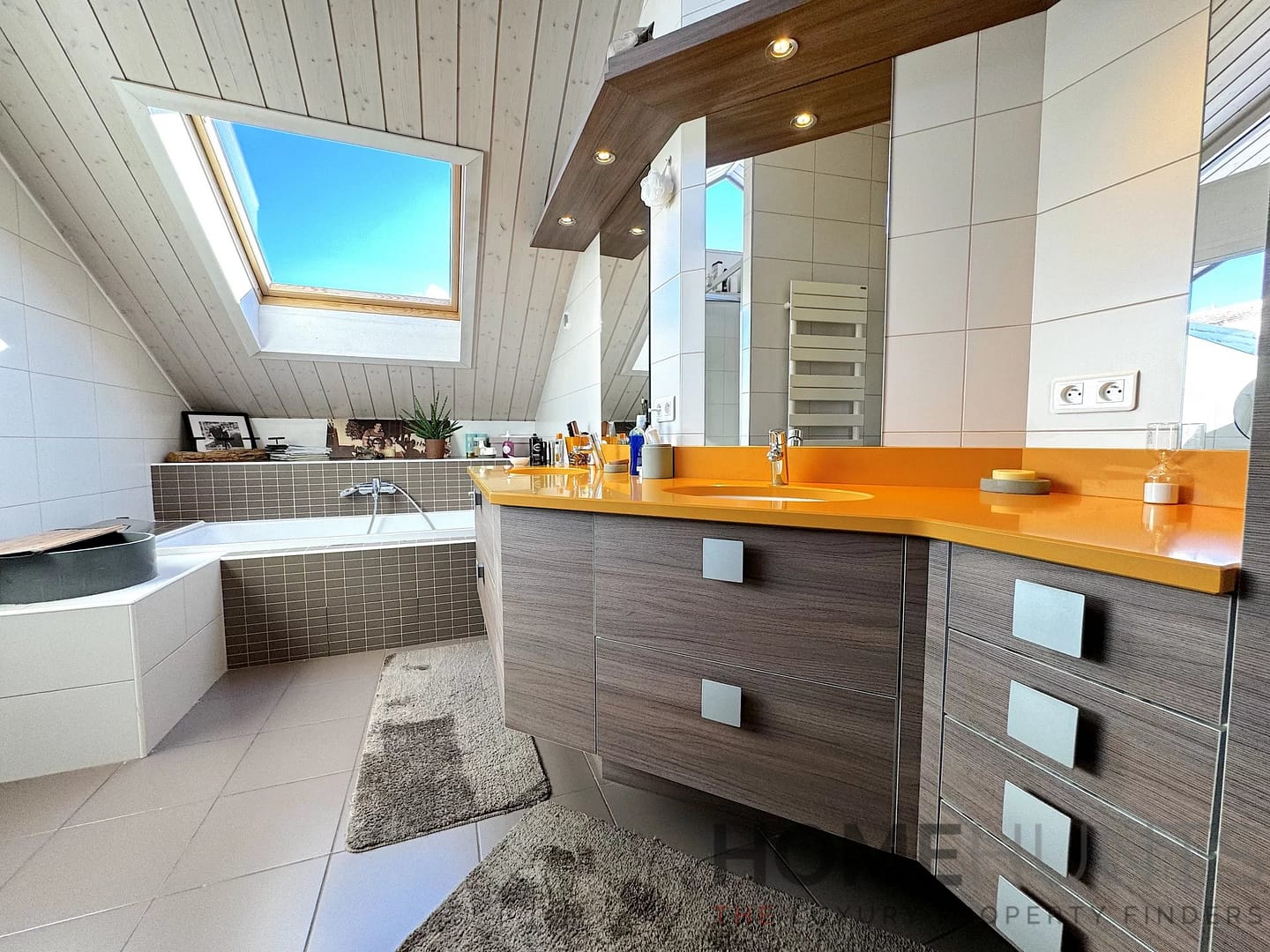 property_HH-15570075-11