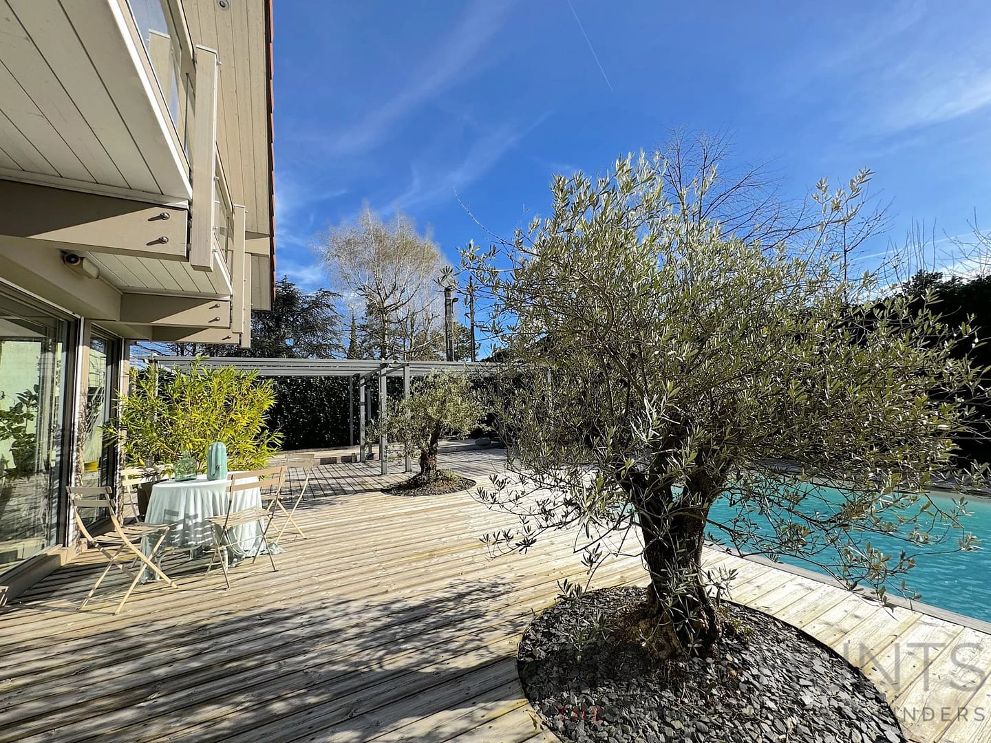 property_HH-15570075-5