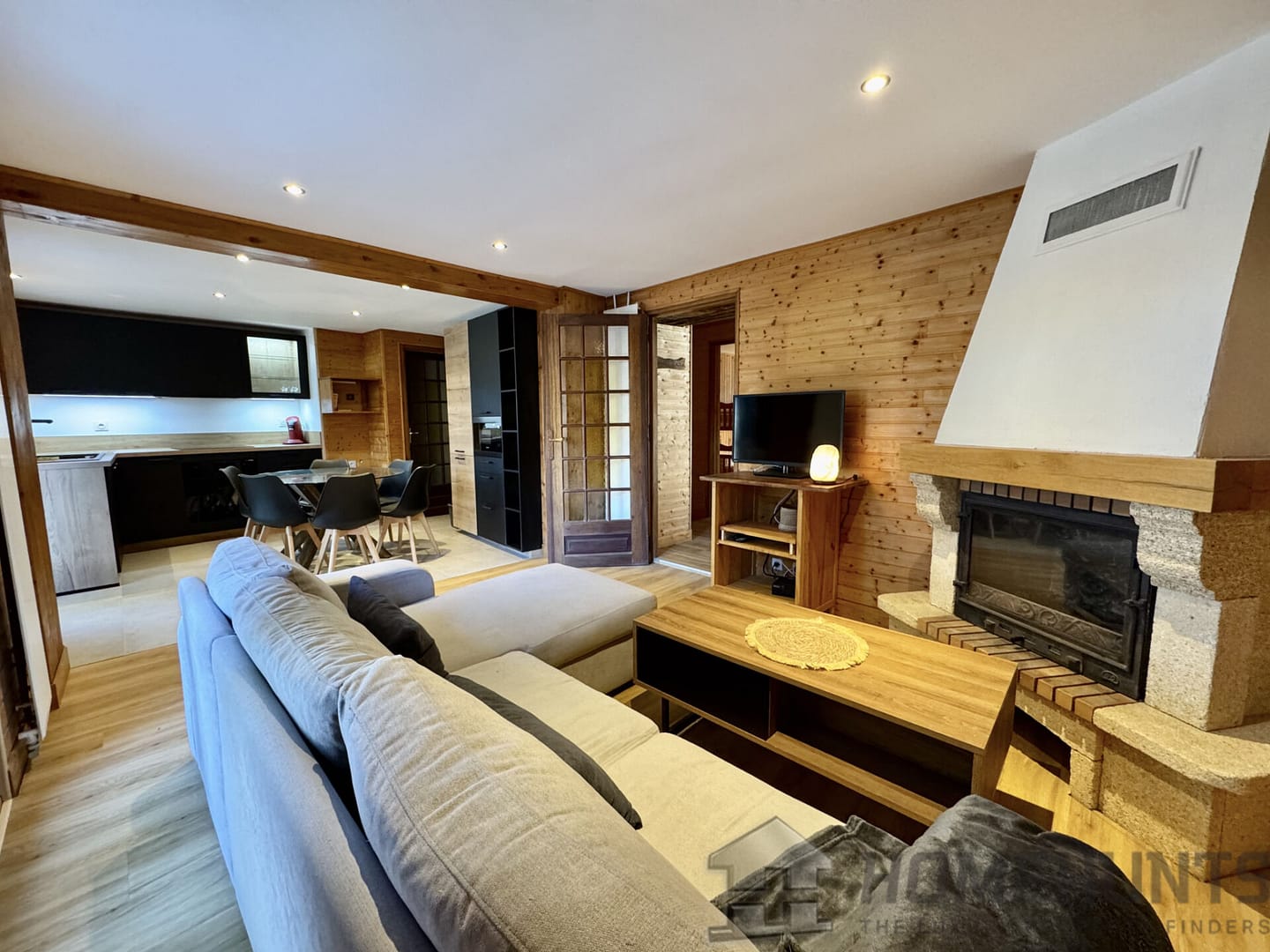 property_HH-15703138-24