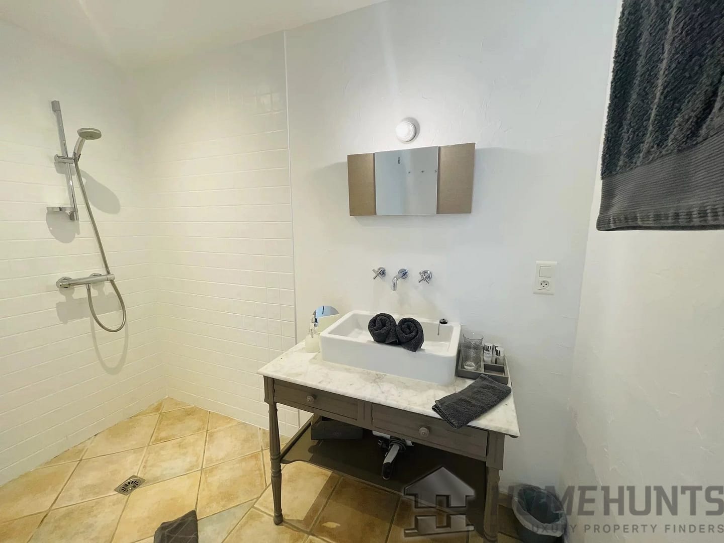 property_HH-15754602-8