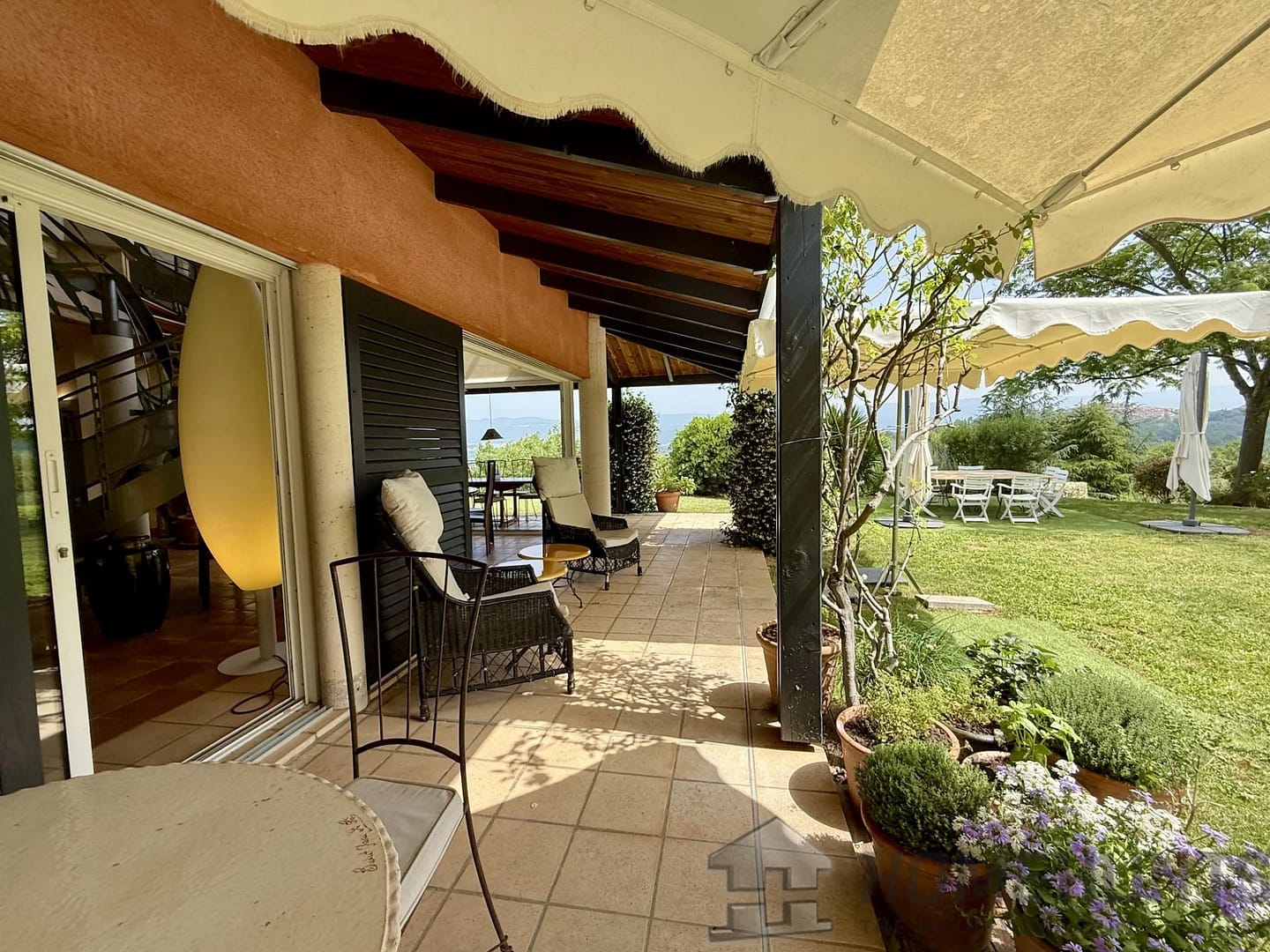 property_HH-15832627-21