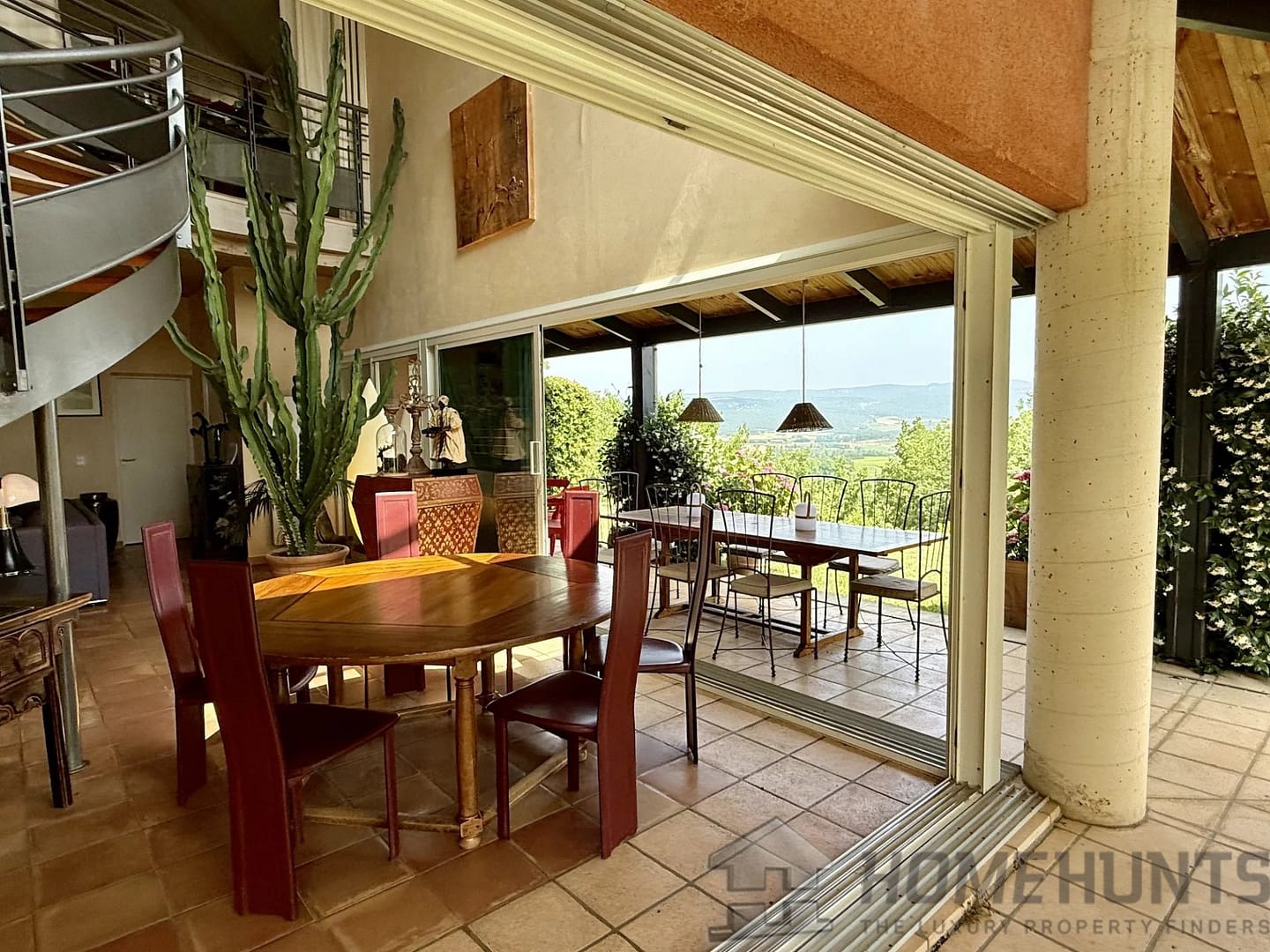 property_HH-15832627-23