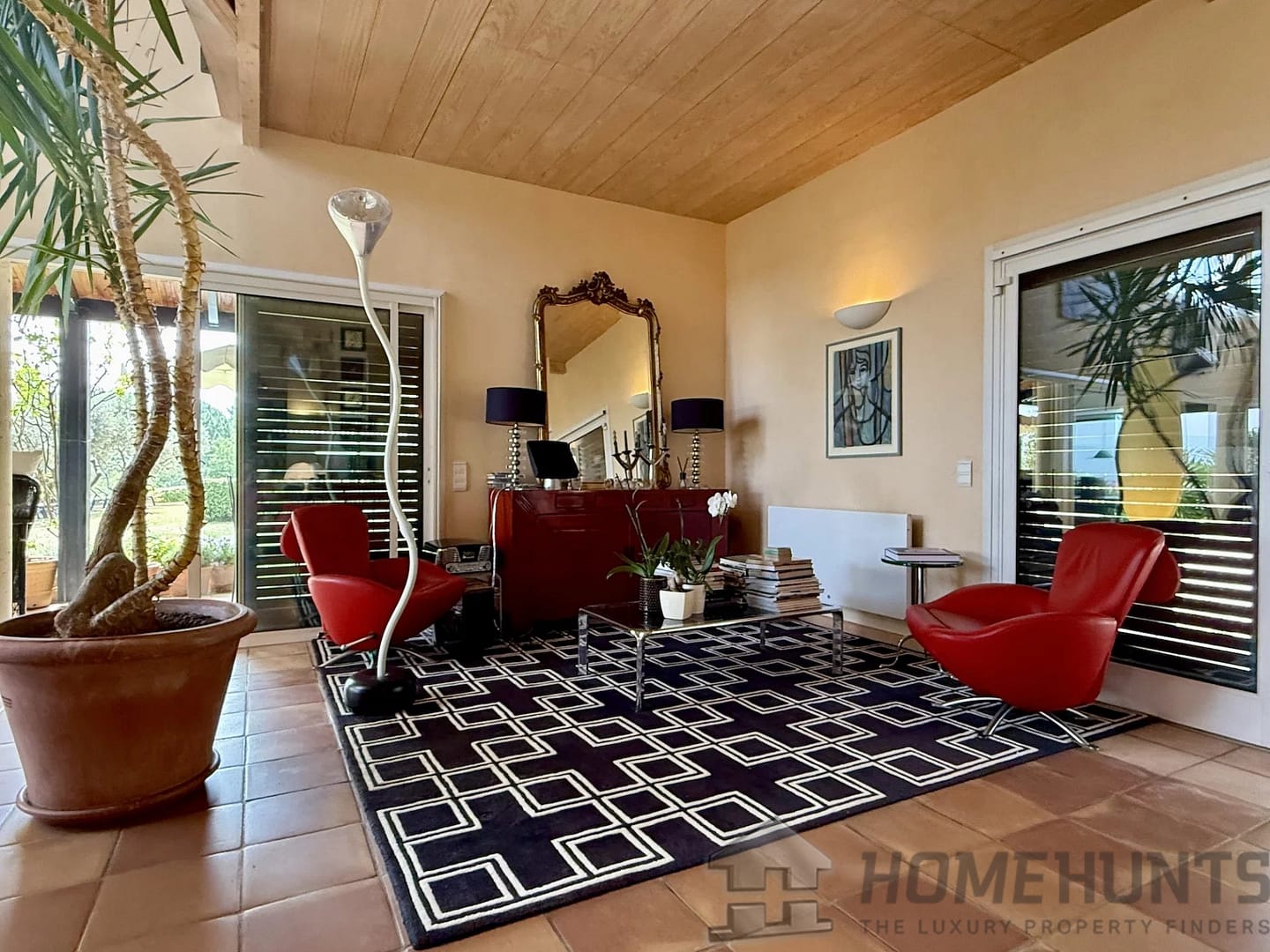 property_HH-15832627-28