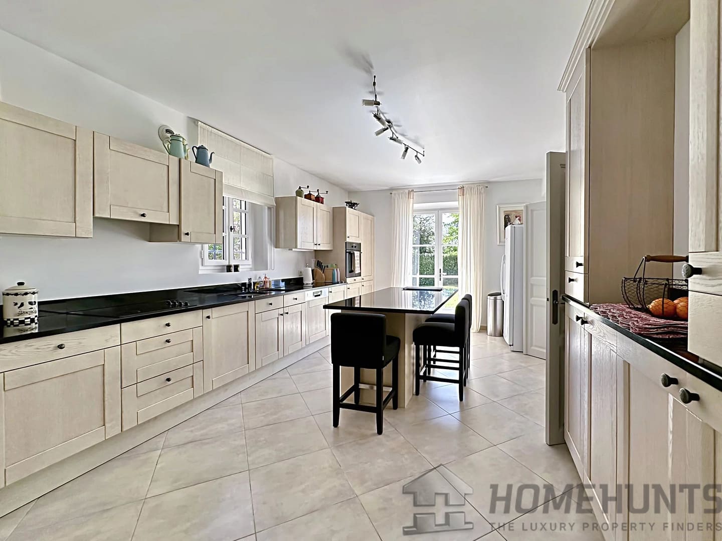 property_HH-15572199-10