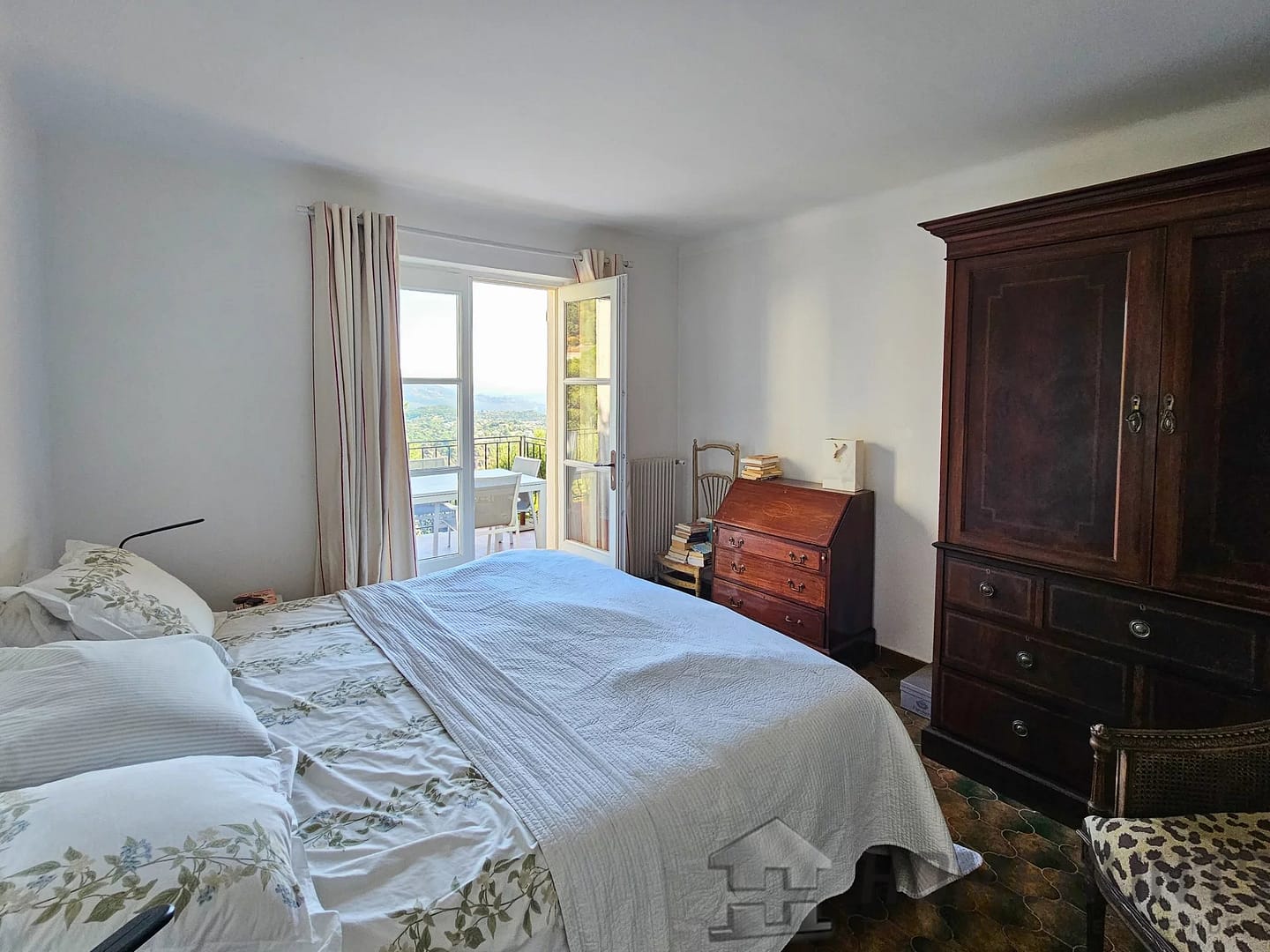 property_HH-15871060-23