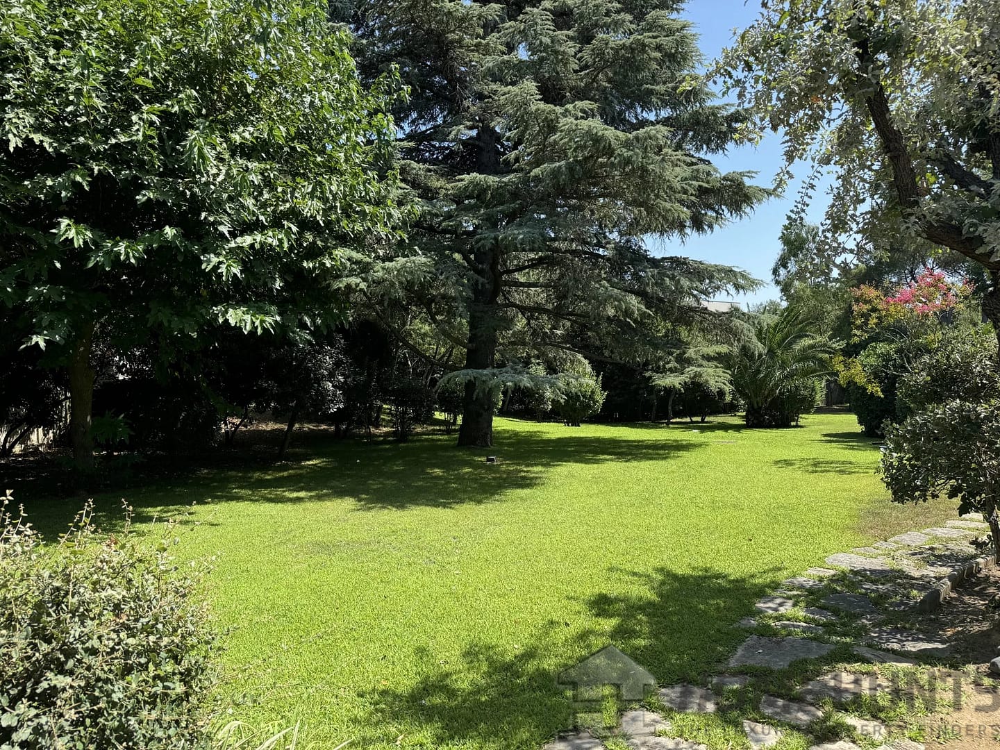 property_HH-15880250-11