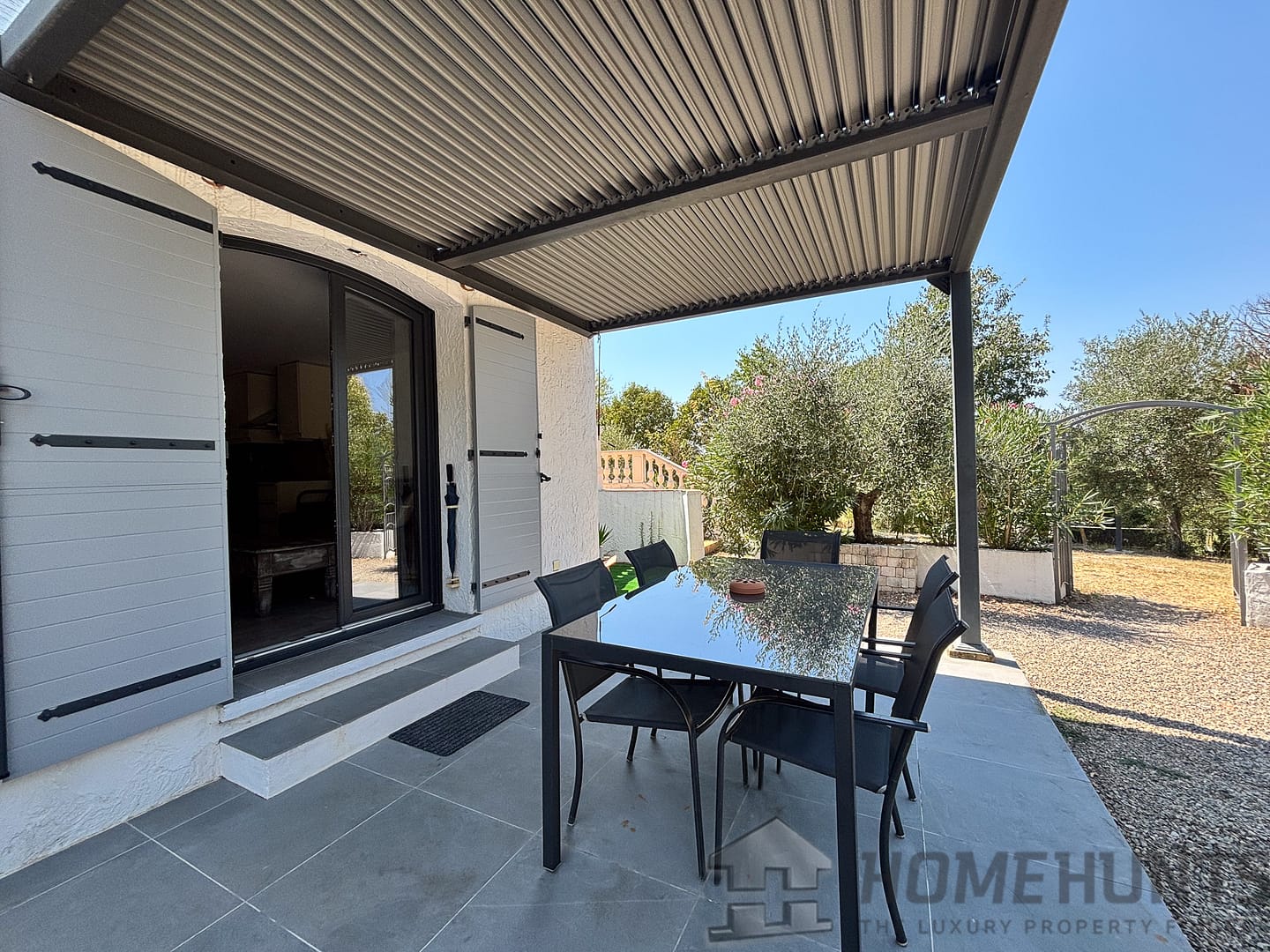 property_HH-15905161-24