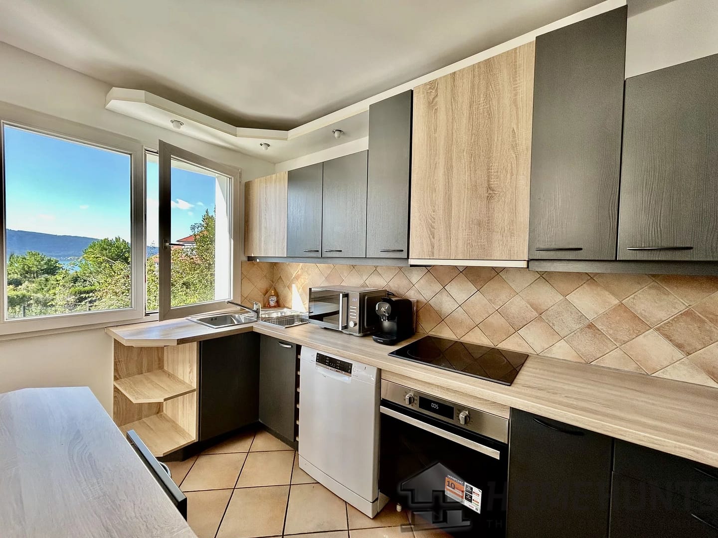 property_HH-15941813-5